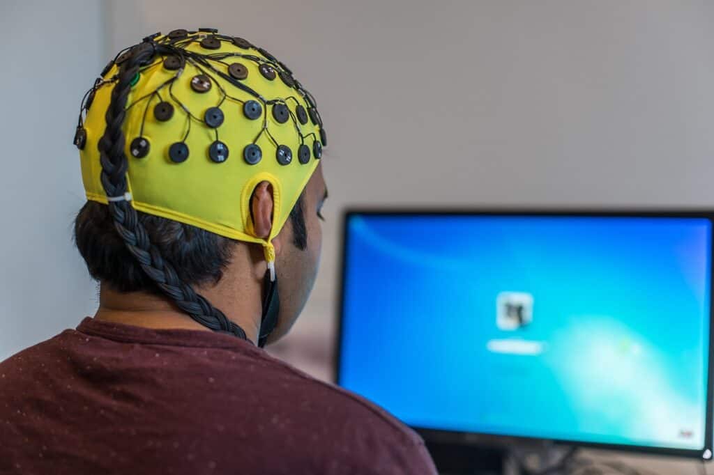 brain memory glowing recall